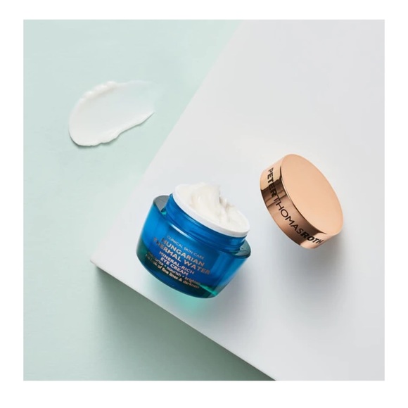 Peter Thomas Roth • Hungarian Thermal Water • Eye Cream - Picture 4 of 7